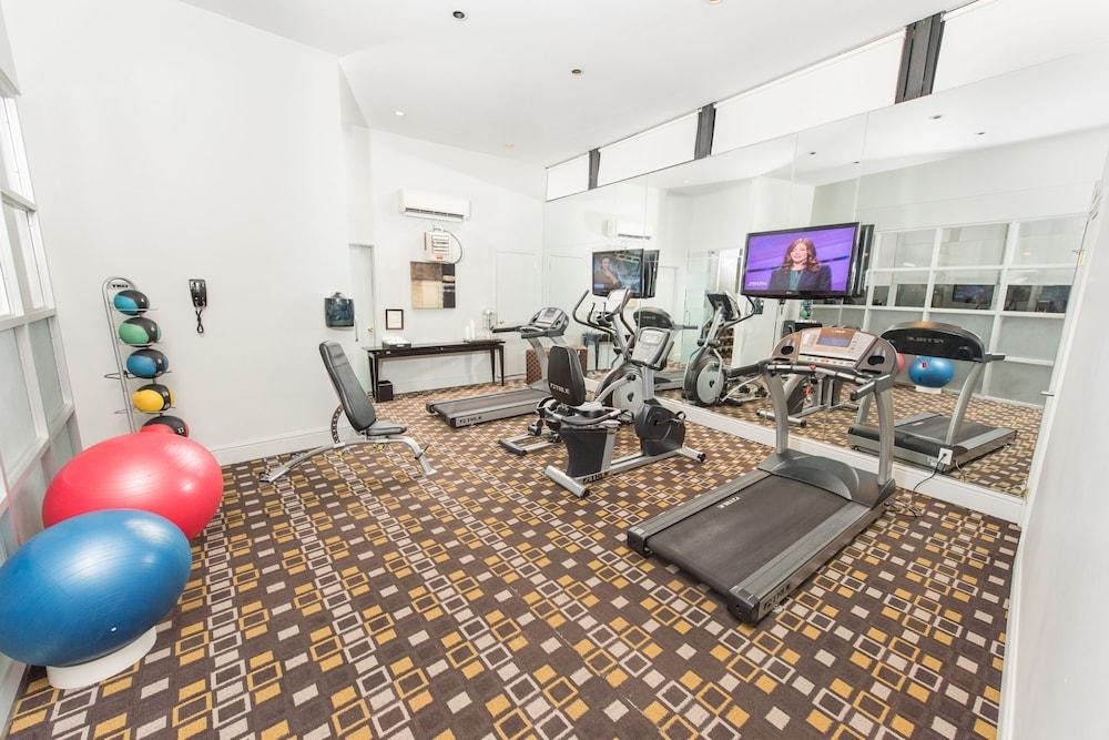 Bentley Hotel - Fitness Facility
