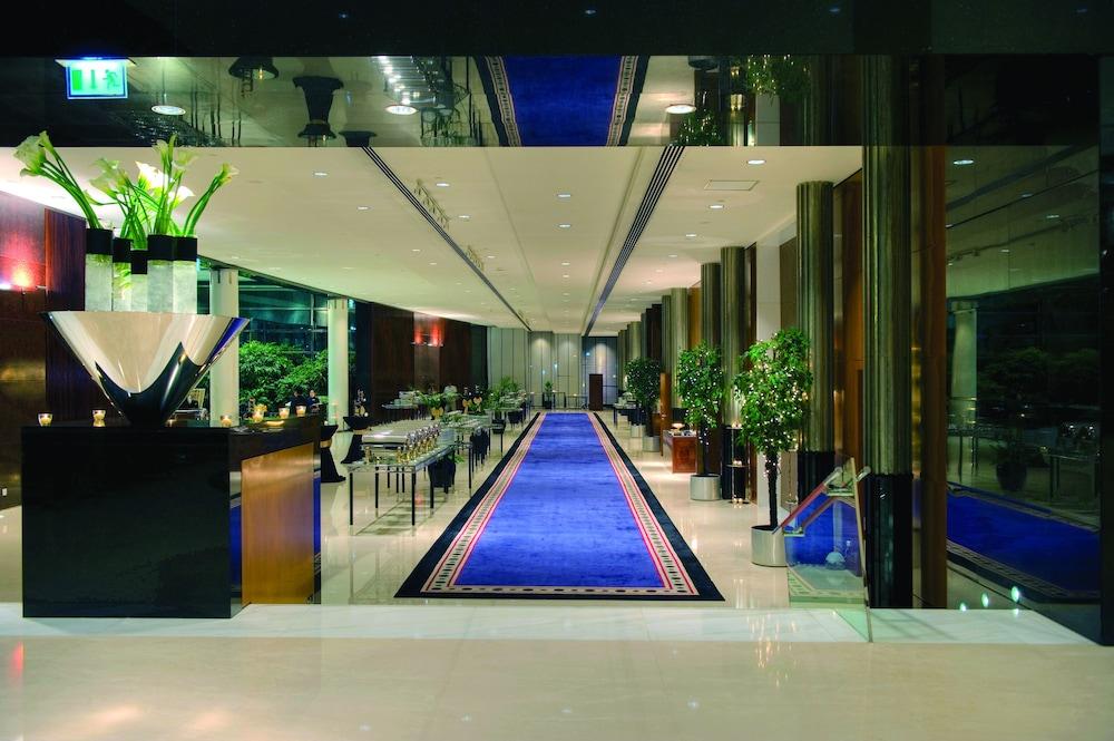 Jumeirah Emirates Towers - Reception Hall
