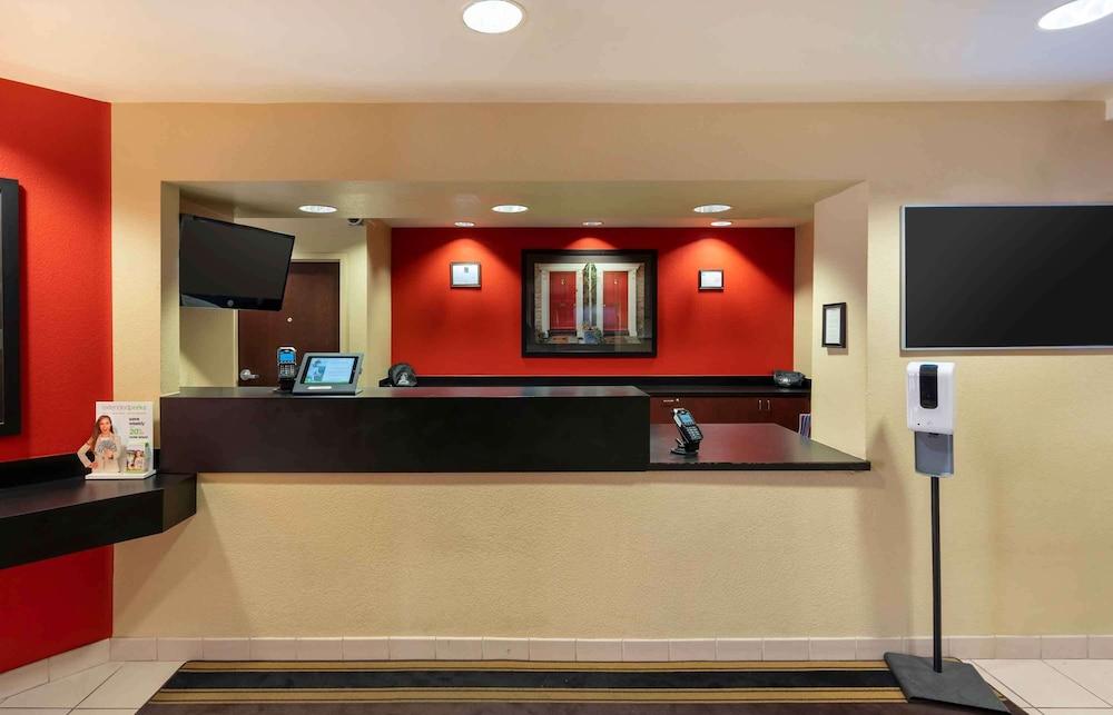 Extended Stay America Suites Reno South Meadows - Lobby