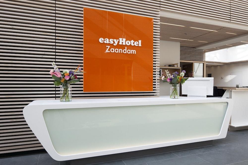 easyHotel Amsterdam Zaandam - Reception