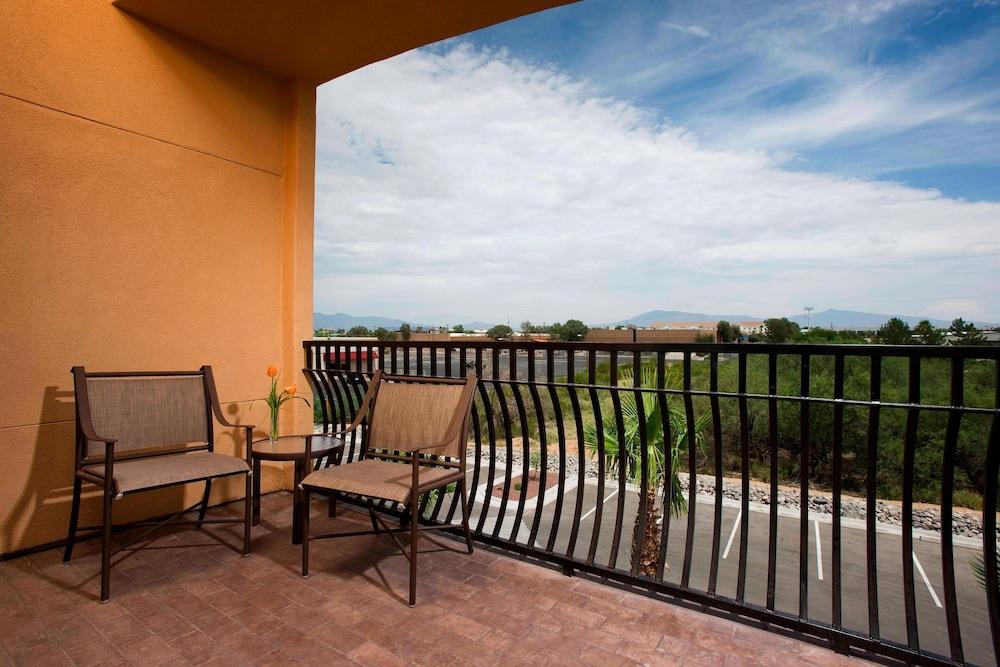 TownePlace Suites by Marriott Tucson Airport - Room
