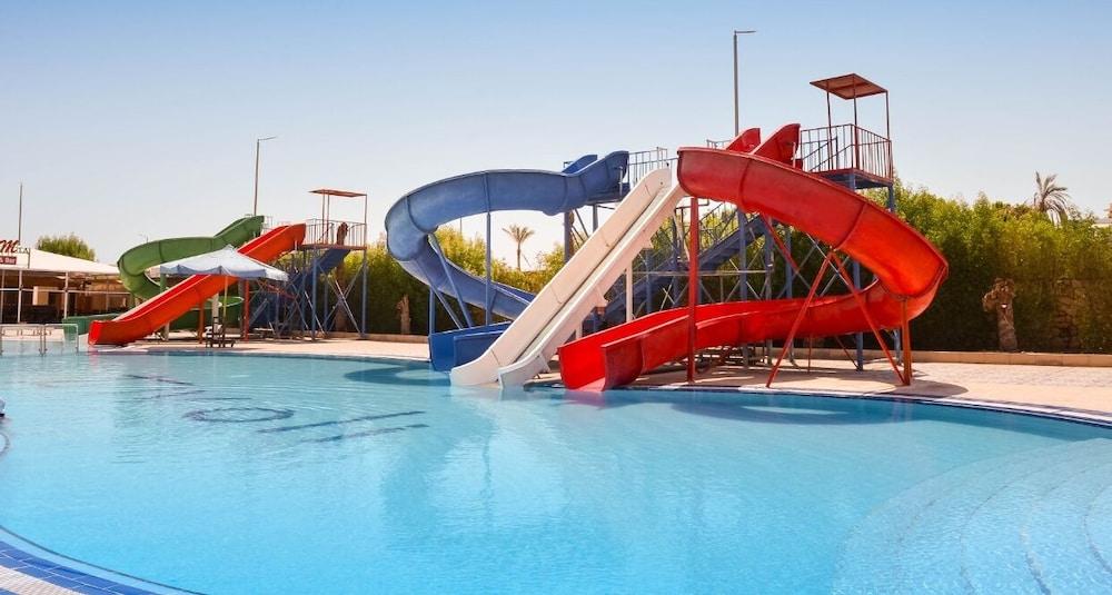 Tivoli Hotel Aqua Park - Water Park