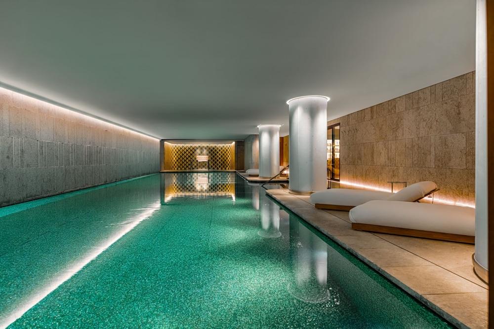 Bulgari Hotel Paris - Indoor Pool