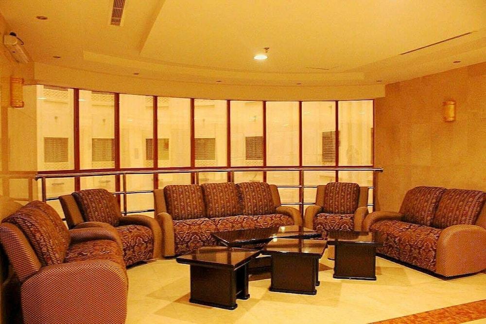 Land Premium Hotel 1 Makkah - Lobby Sitting Area