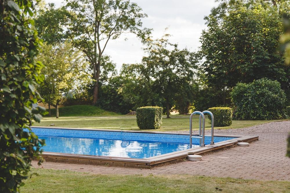 Flädie Mat & Vingård - Outdoor Pool