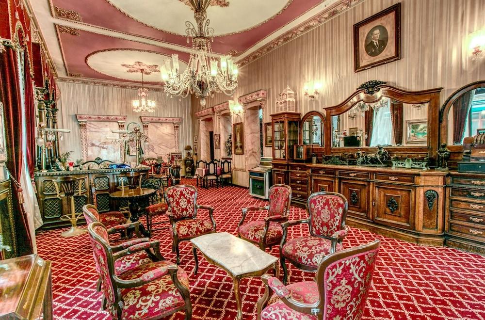 Grand Hotel de Londres - Lobby Sitting Area