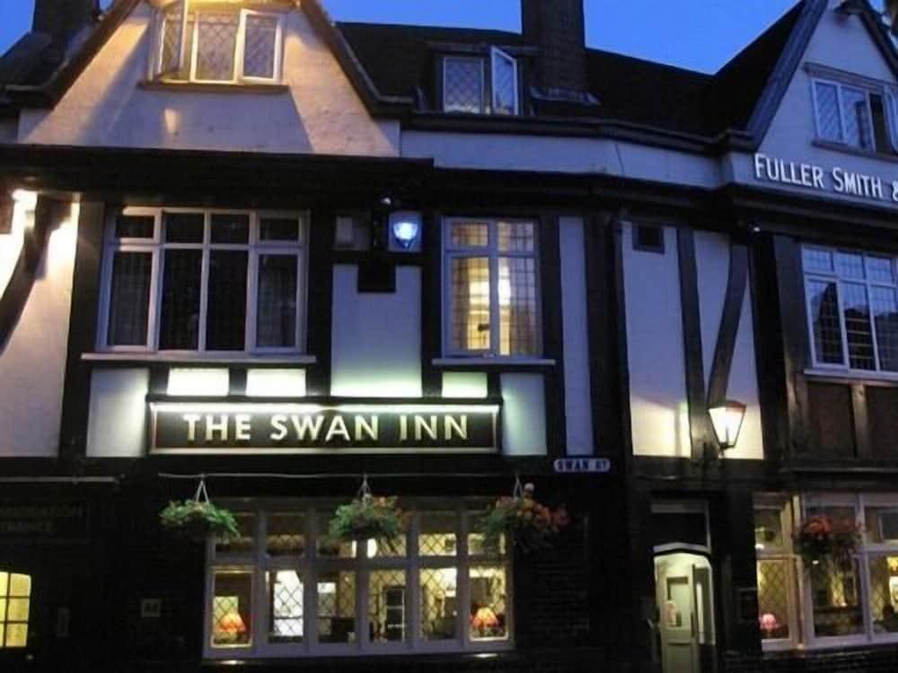 The Swan Inn - Featured Image