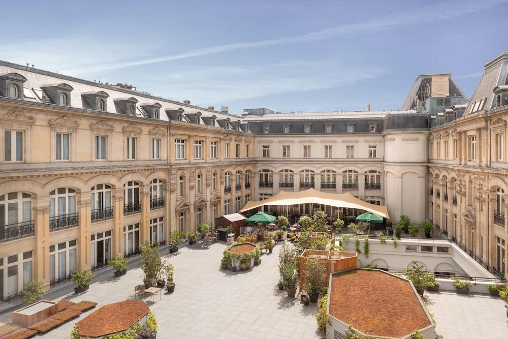 Crowne Plaza Paris Republique, an IHG Hotel - Exterior