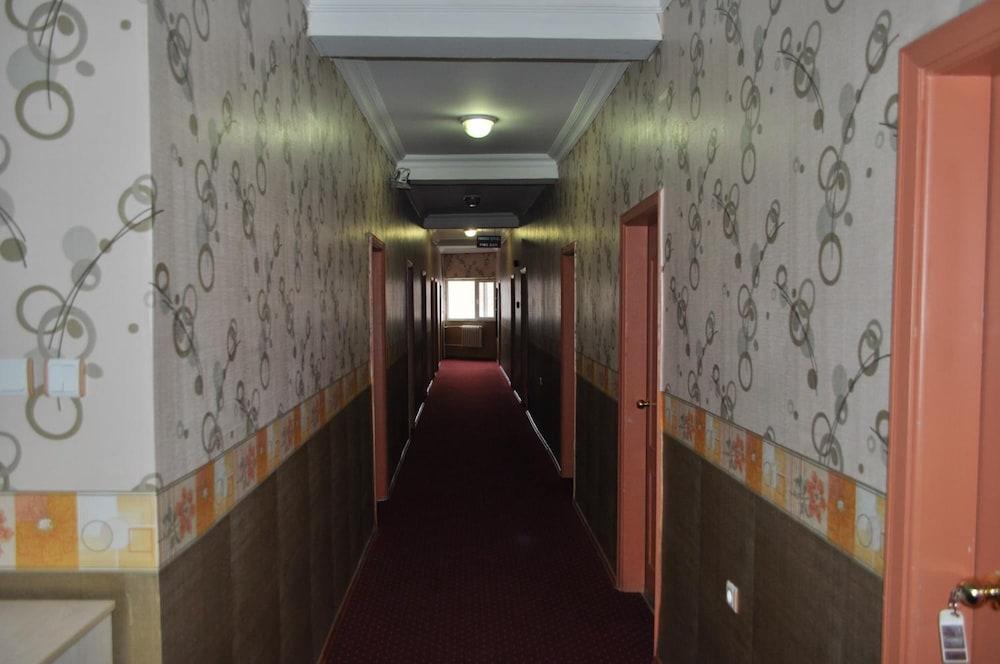 Saray Hotel - Interior