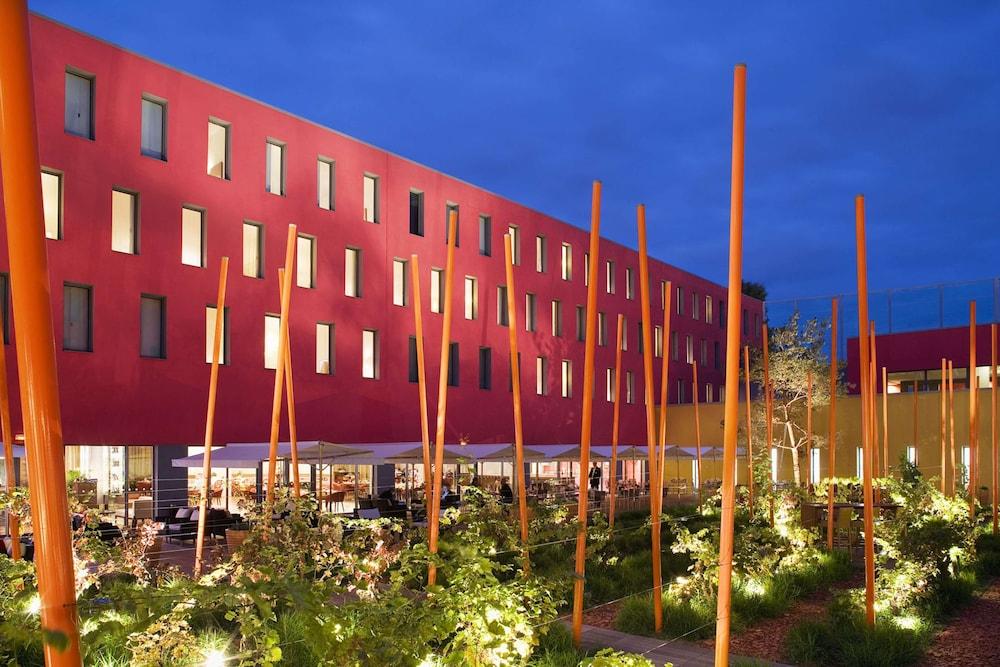 Radisson Blu Hotel Toulouse Airport - Property Grounds