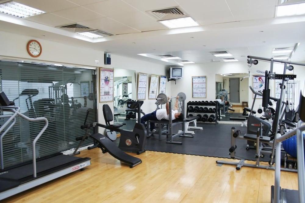 Deira Suites Hotel Apartment - Fitness Facility