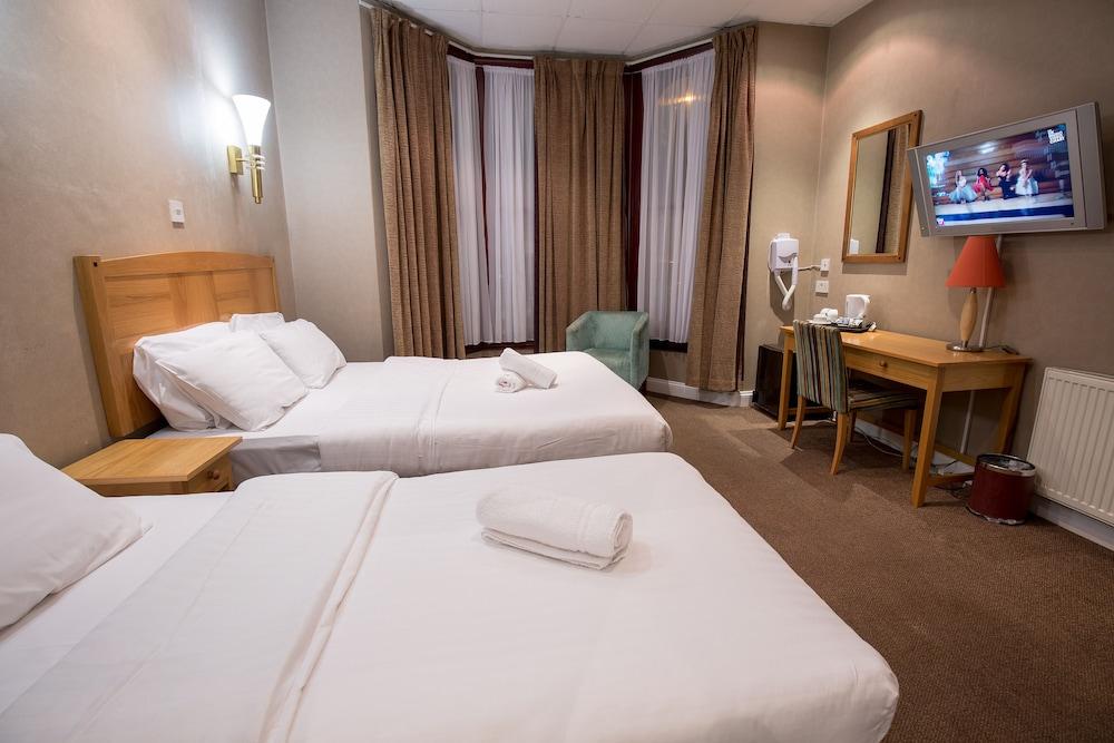 Newham Hotel Limited - Room