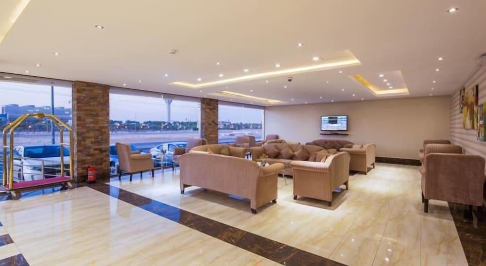 Burj Alhayah hotel suites Alfalah - Lobby Sitting Area