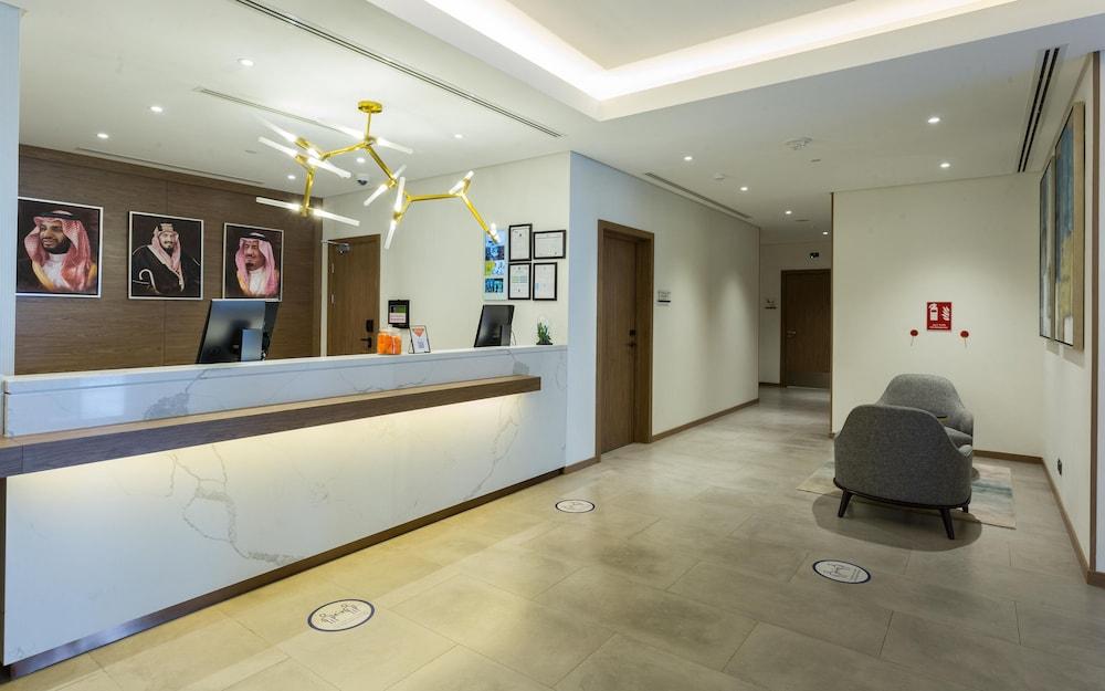 Comfort Hotel Jeddah King Road - Reception