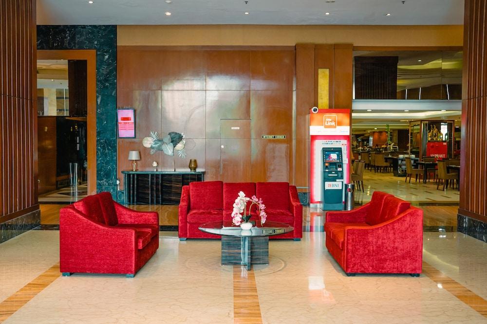 Best Western Mangga Dua Hotel and Residence - Lobby