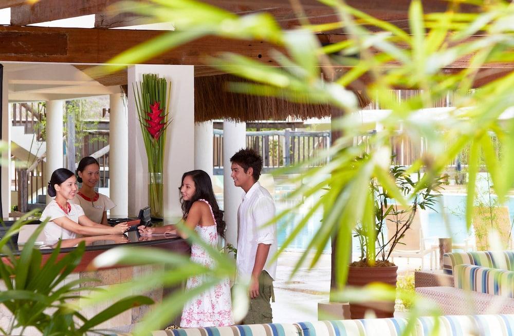 Bluewater Panglao Beach Resort - Reception