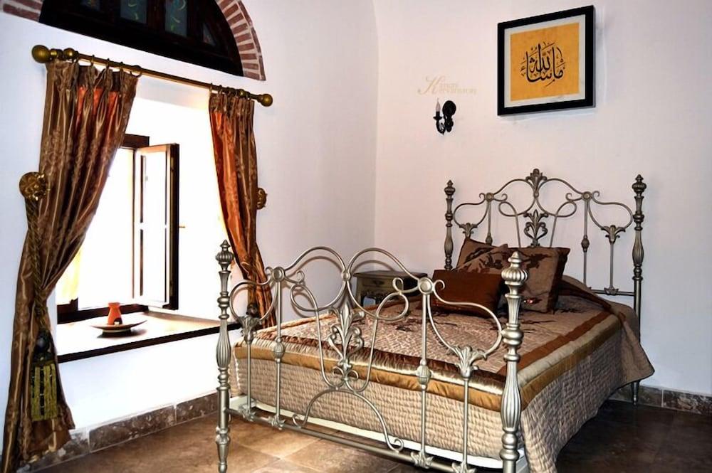 Kanuni Kervansaray Historical Hotel - Room