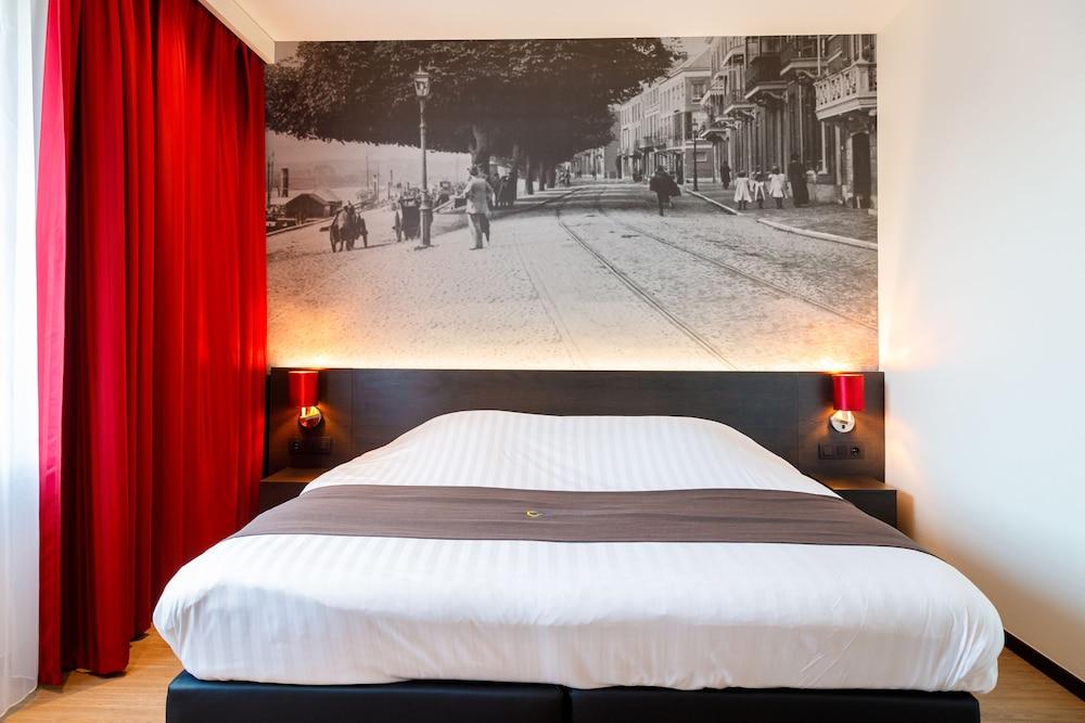 Bastion Hotel Eindhoven Waalre - Room