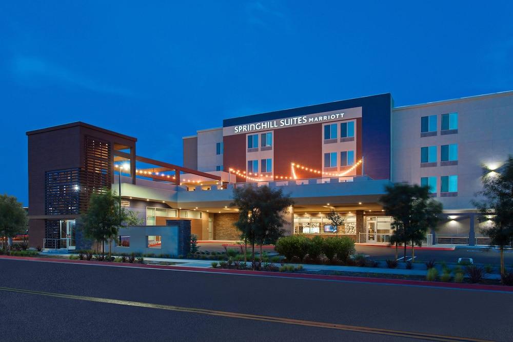 SpringHill Suites by Marriott Huntington Beach Orange County - Exterior