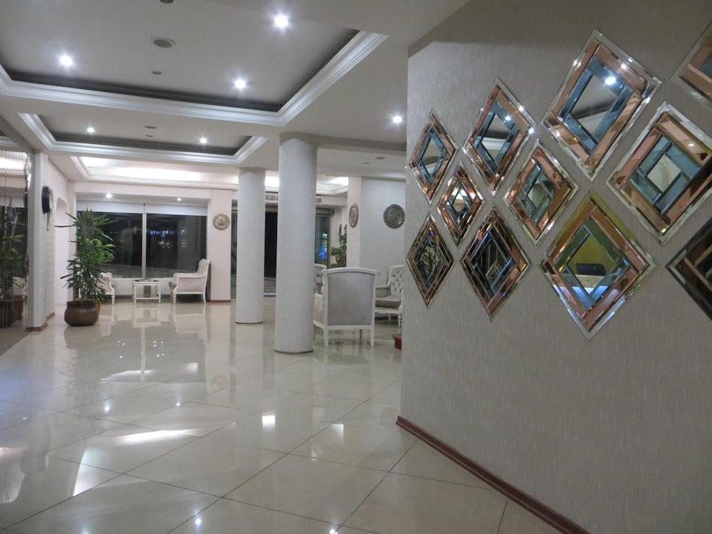 Ozilhan Hotel - Lobby