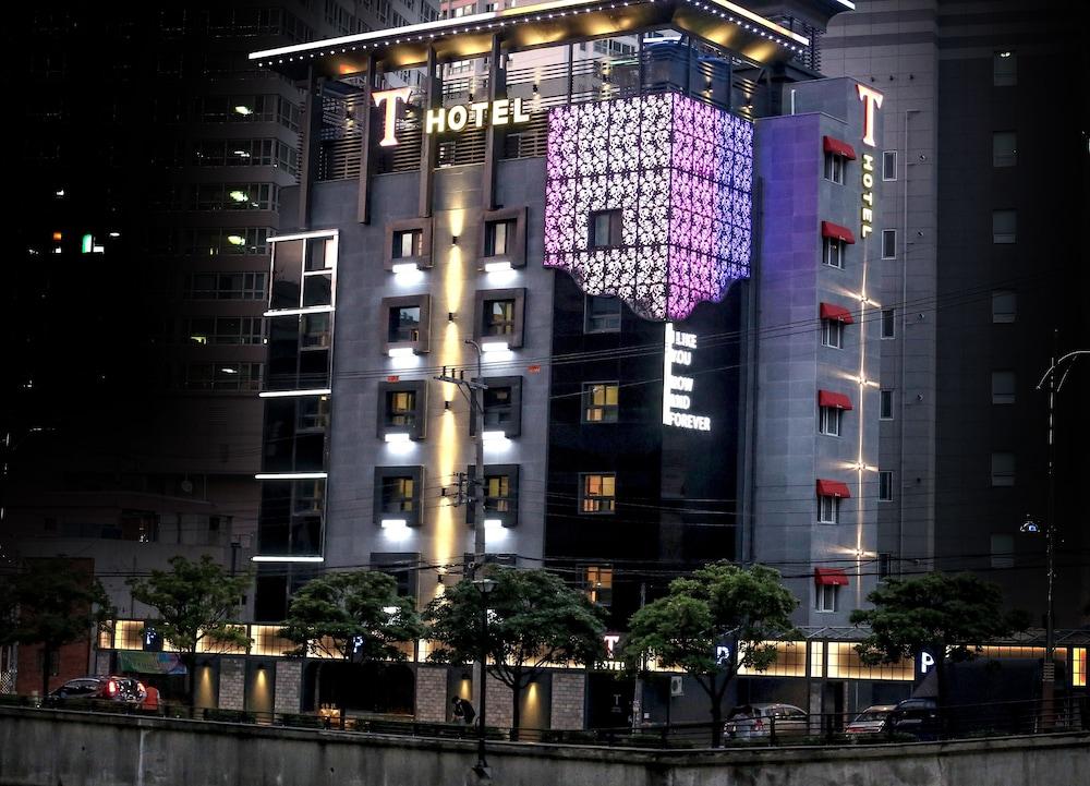 T Hotel - Featured Image