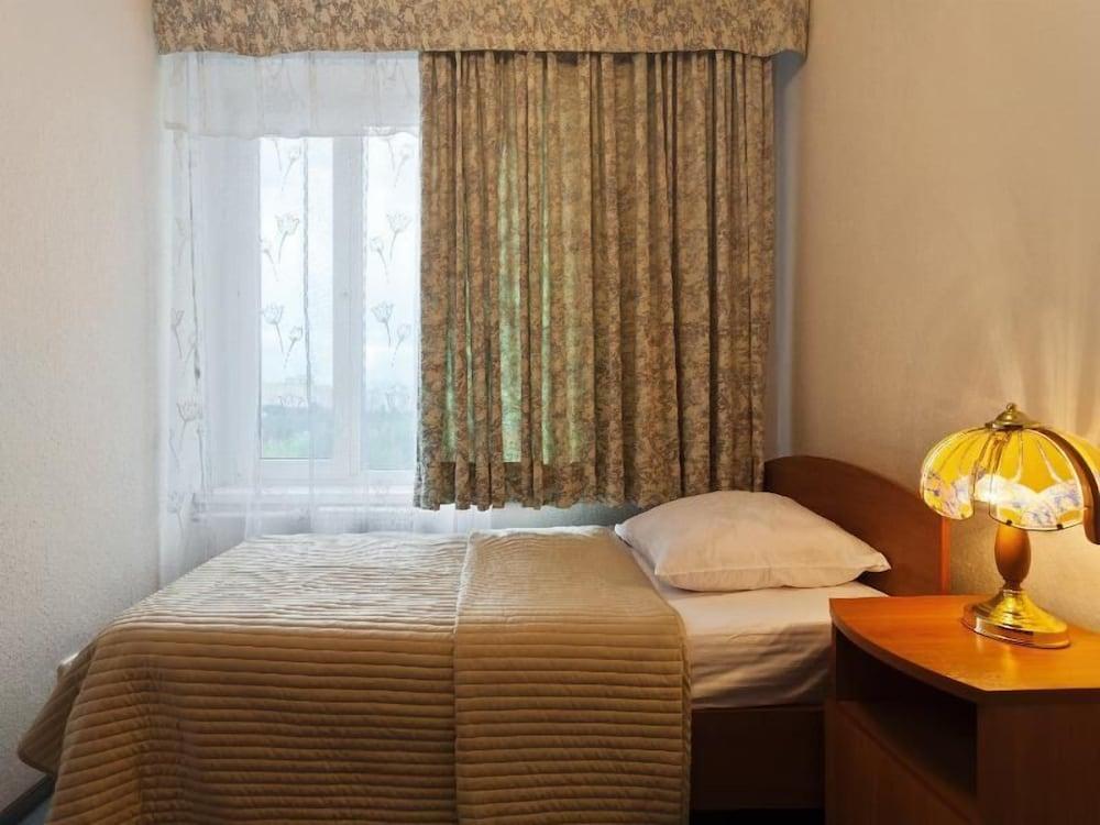 Hotel Moskvich - Room