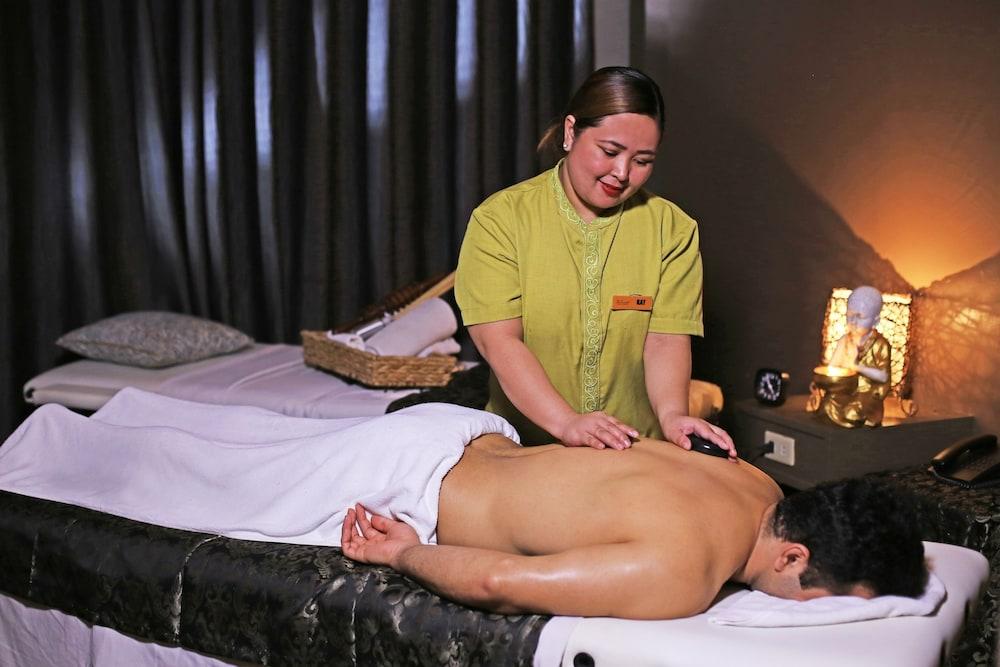Swagman Hotel - Massage
