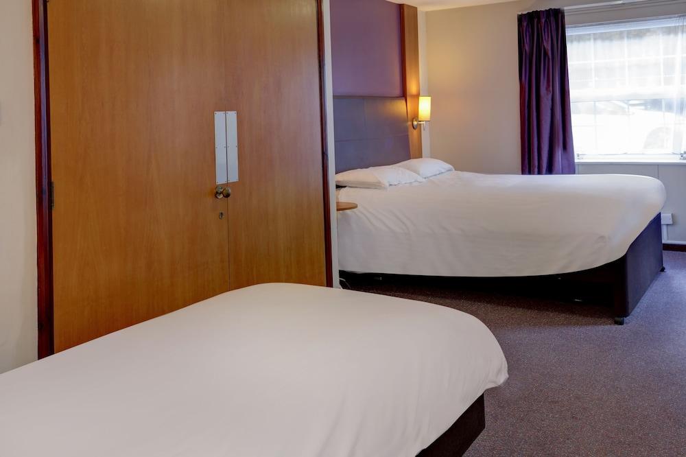 Plaza Chorley, Sure Hotel Collection by Best Western - Room