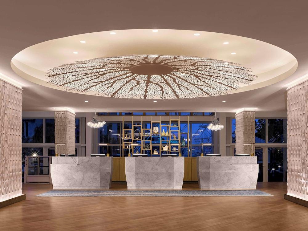 Hilton Fort Lauderdale Marina - Lobby