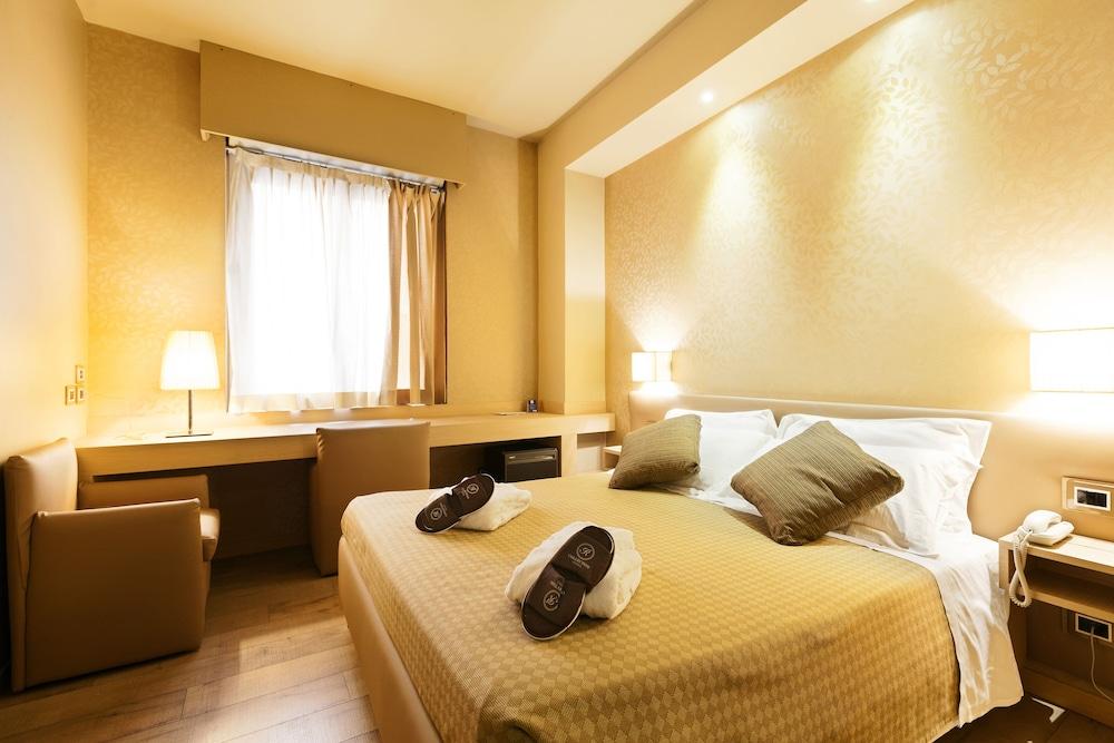 Hotel Mentana - by R Collection Hotels - Room