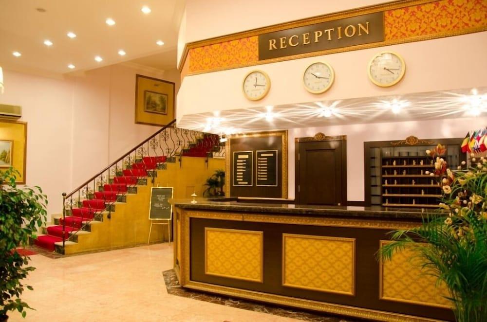 Kircuval Hotel - Reception