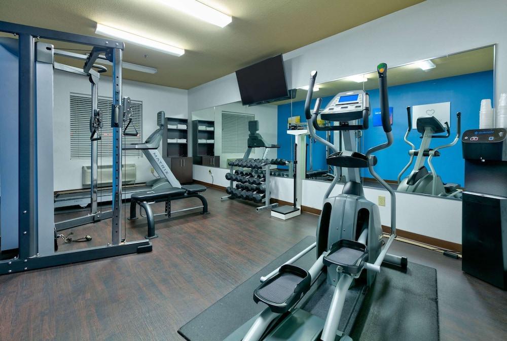 Comfort Suites Arlington - Entertainment District - Fitness Facility