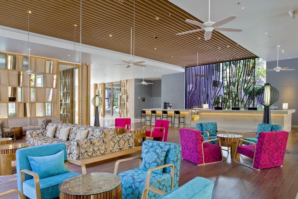 Holiday Inn Express Phuket Patong Beach Central, an IHG Hotel - Exterior