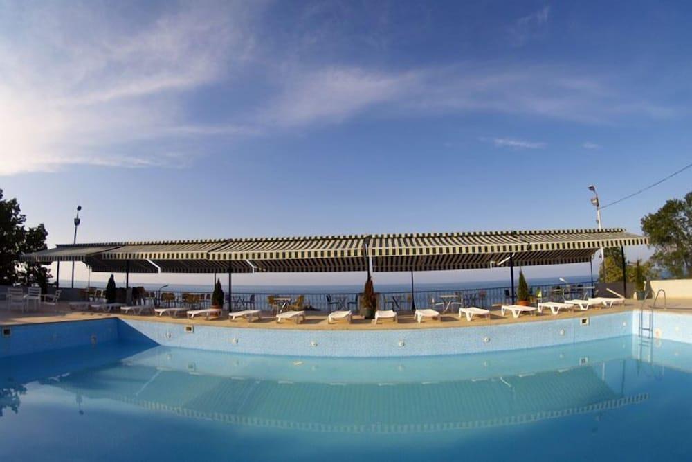 Mora Hotel - Outdoor Pool
