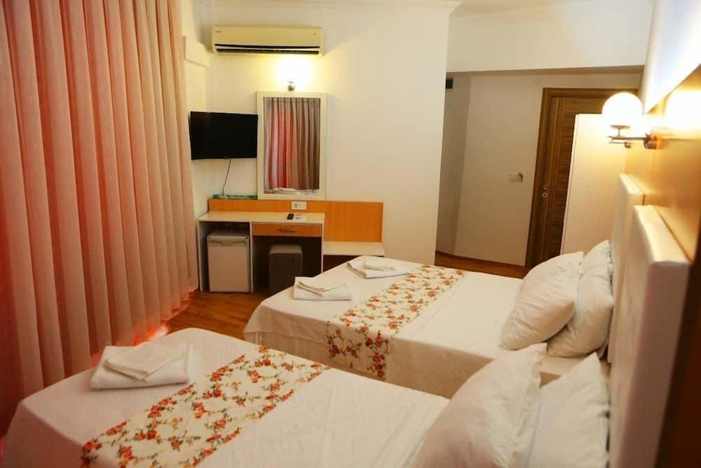 Ugur Hotel - Room
