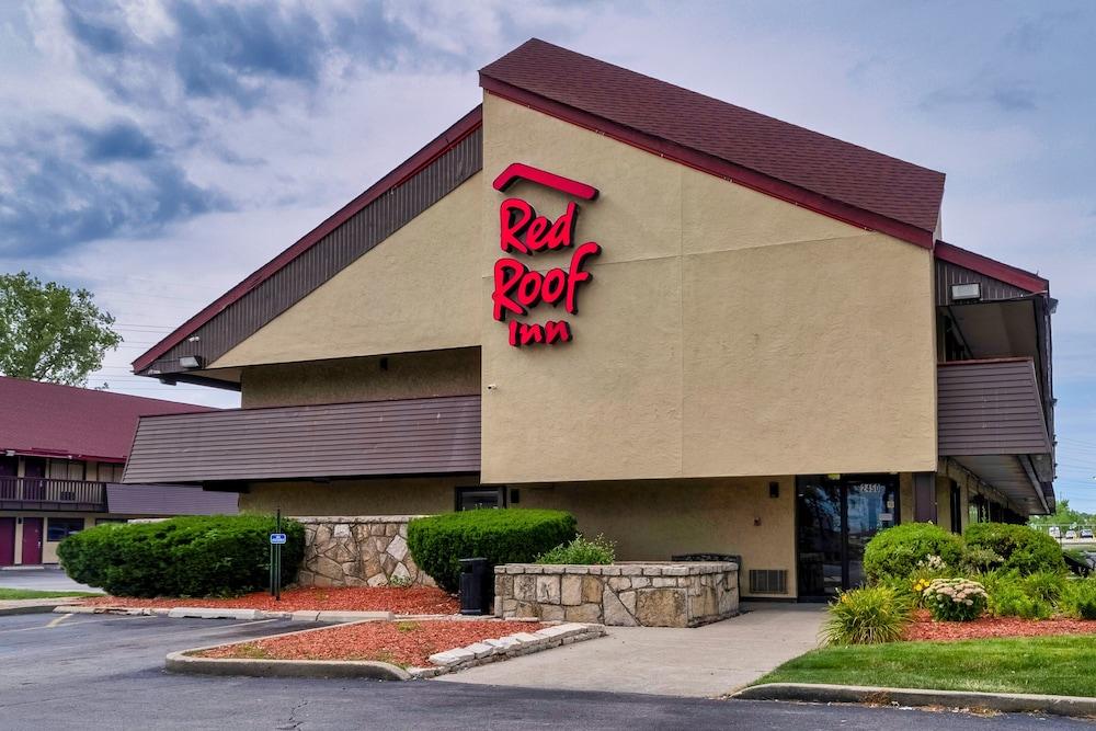 Red Roof Inn Chicago - Lansing - Featured Image