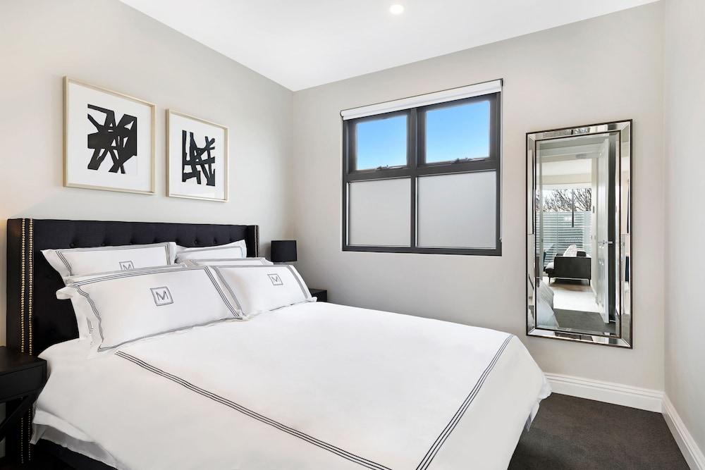 Manhattan Apartments - Caulfield North - Room