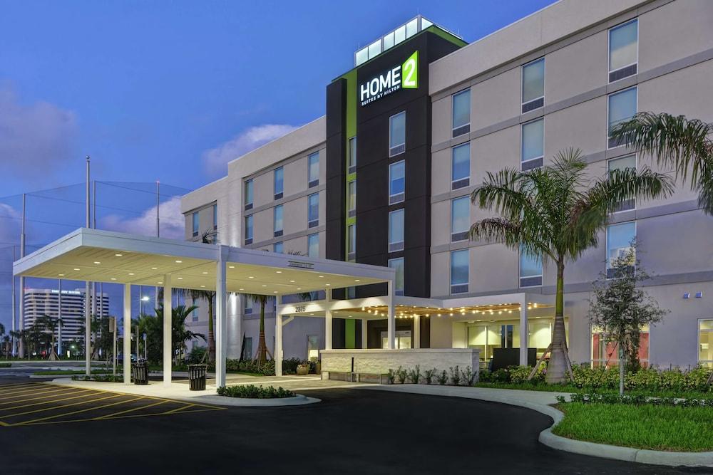 Home2 Suites by Hilton West Palm Beach Airport, FL - Featured Image
