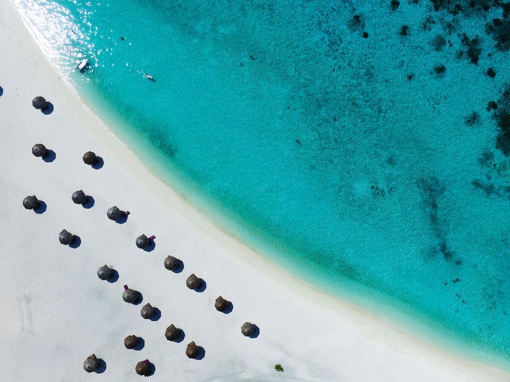 Constance Moofushi All Inclusive - Aerial View