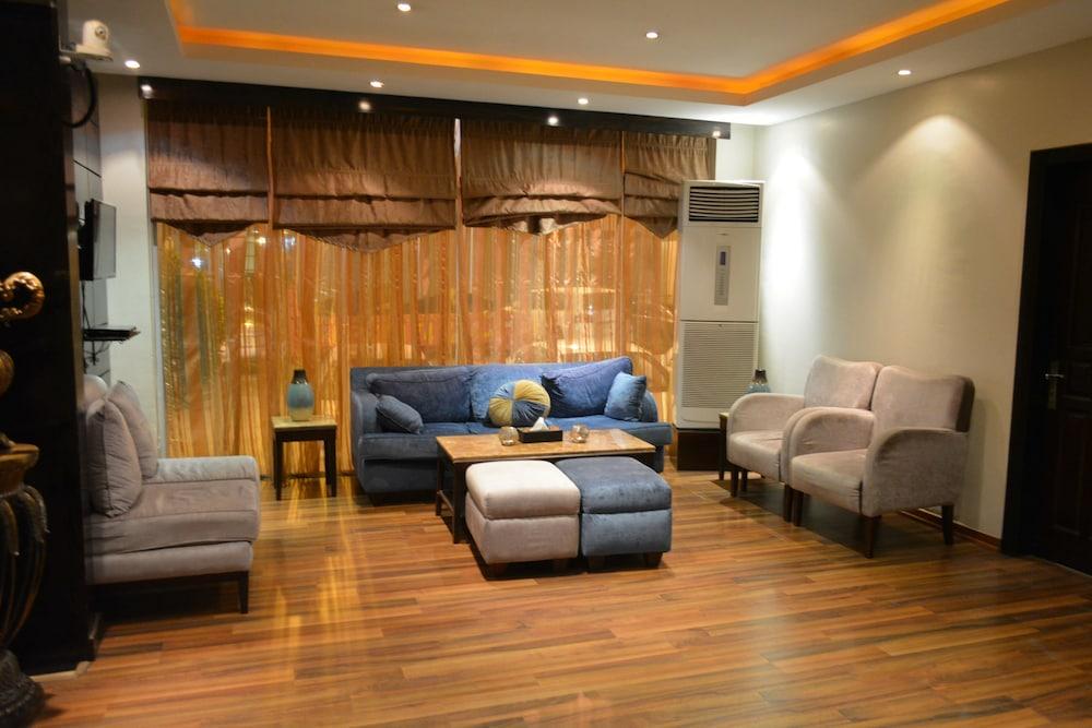 Durah Nawarh For Hotel Apartments 25 - Lobby Sitting Area