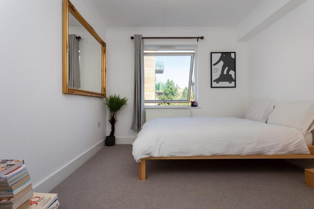 1 Bedroom Flat in South London - Other