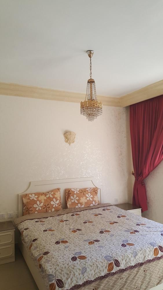 AlKhaleej Hotel Apartments - Room