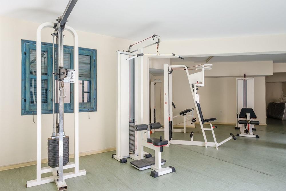 Pandream Hotel Apartments - Fitness Facility