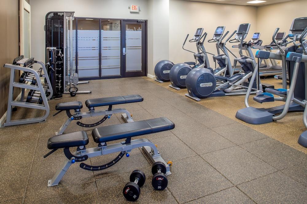 Hilton St. Louis Airport - Fitness Facility