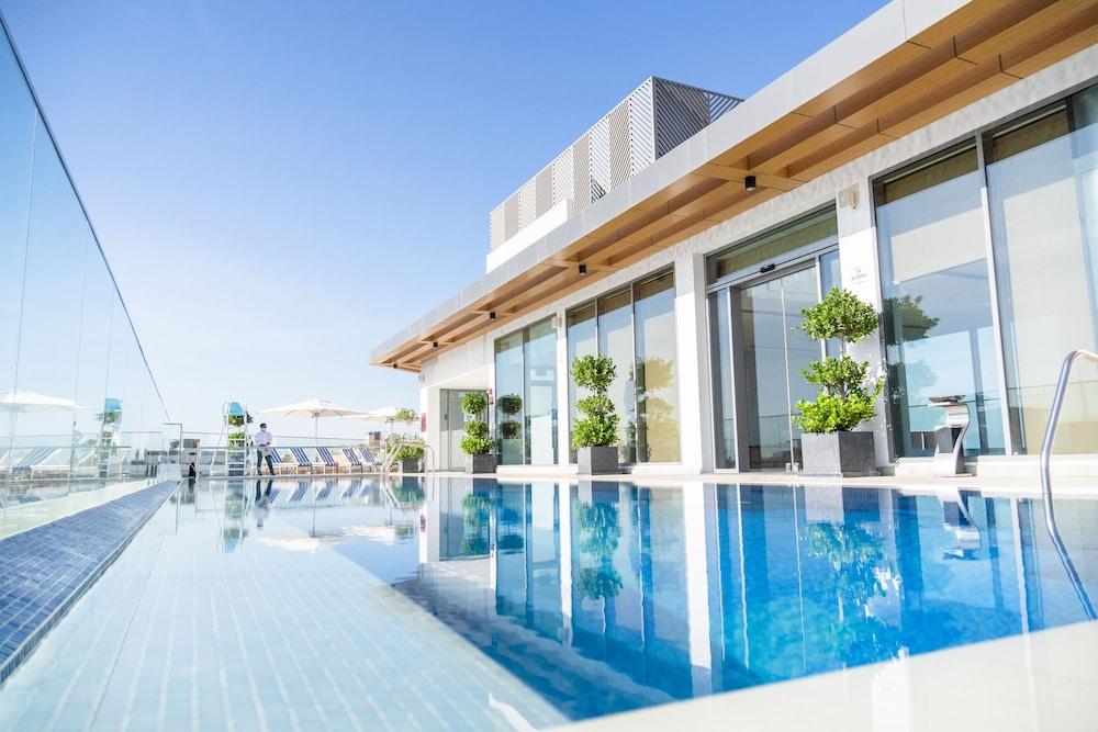 IntercityHotel Dubai Jaddaf Waterfront - Pool