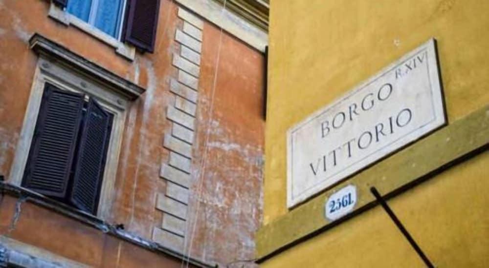 Rome Services Borgo Suites - Exterior detail