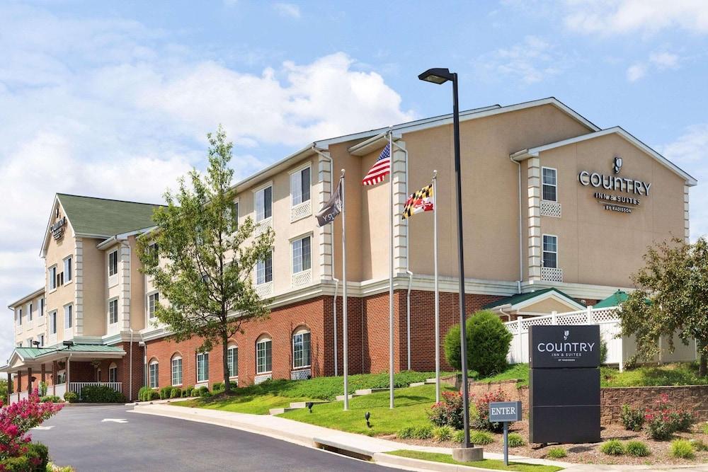 Country Inn & Suites by Radisson, Bel Air/Aberdeen, MD - Featured Image