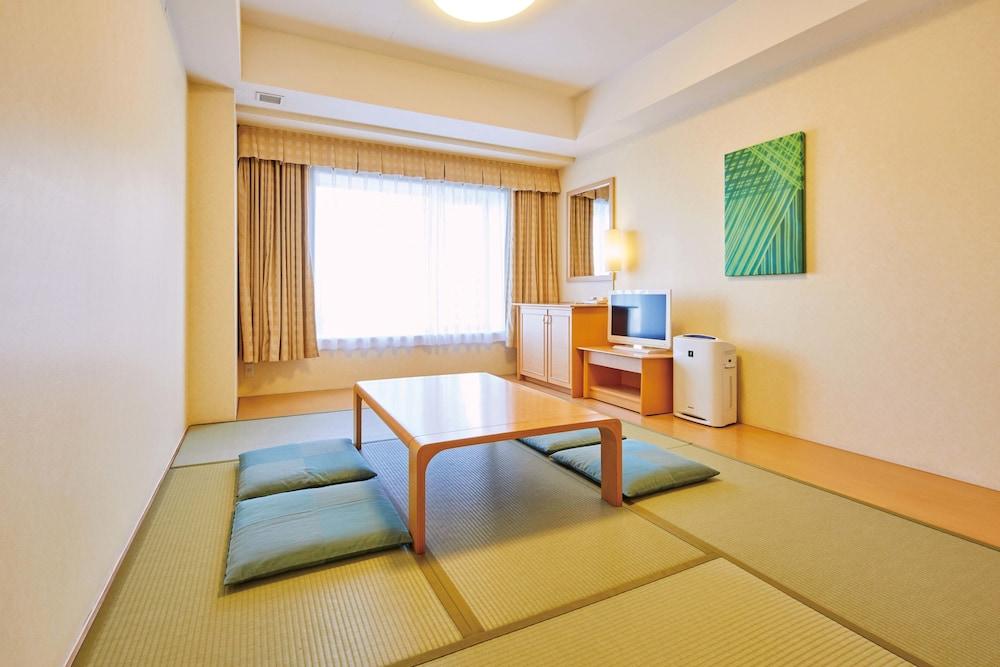Hotel Emion Tokyo Bay - Room