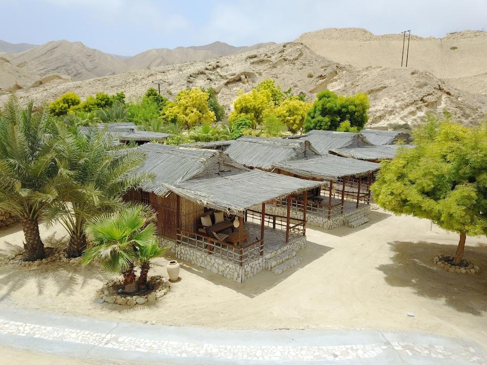 Muscat Hills Resort - Exterior