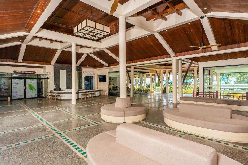 Koh Chang Paradise Resort & Spa - Lobby Sitting Area